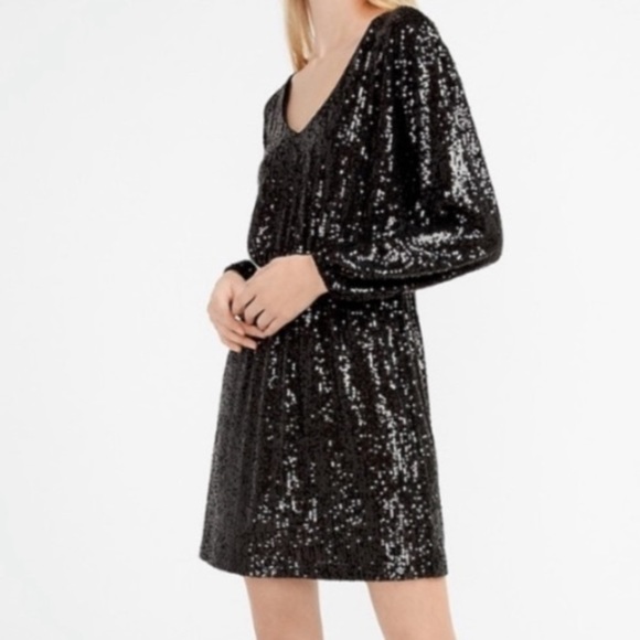 Back Stage Sequin Dress Long Sleeves Chic Cinch Waist Black NEW With Tags NWT - Picture 5 of 13